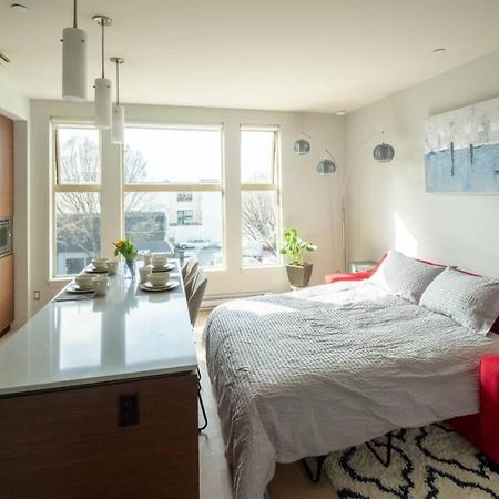 Clean 3Rd Floor 1 Bedroom Apt In Old Town China Town Victoria Exteriör bild